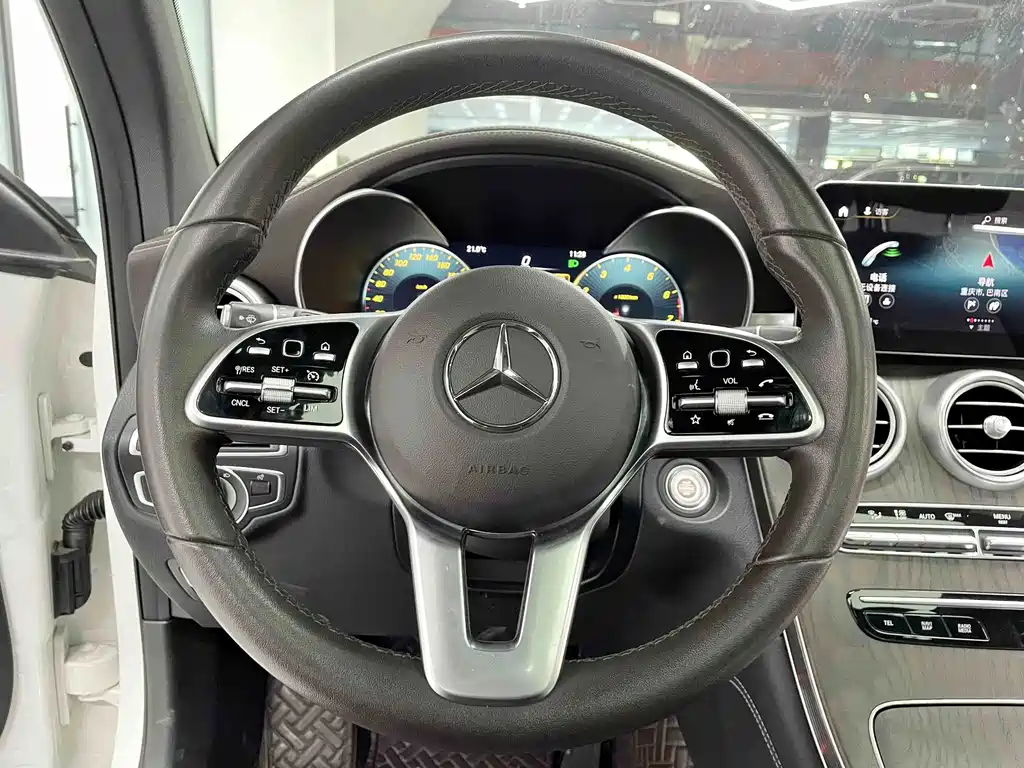 Mercedes-Benz GLC — миниатюра 18
