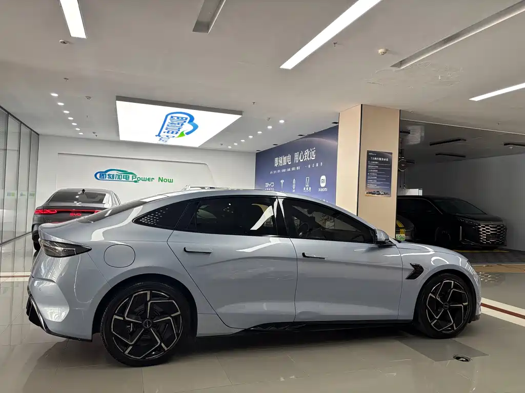 BYD Seal — миниатюра 4
