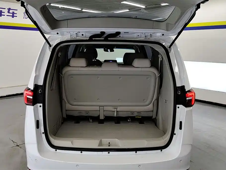 Buick GL8 2023 Comfort