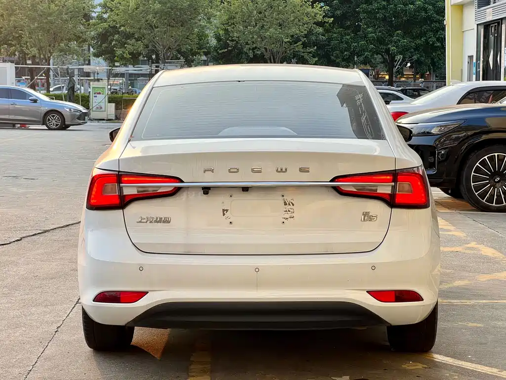Roewe i5 — миниатюра 13