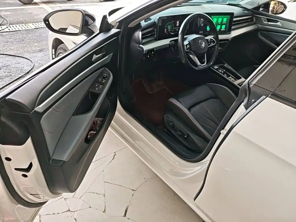 Volkswagen Lamando — миниатюра 16