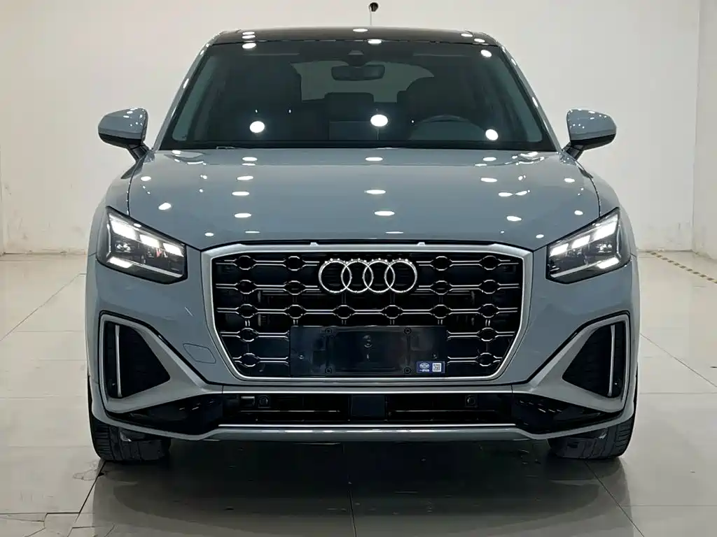 Audi Q2L — миниатюра 2