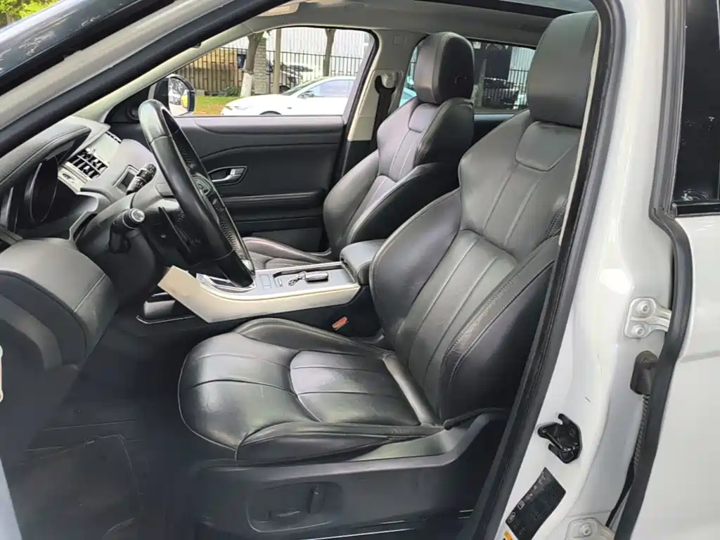 Land Rover Evoque — миниатюра 15