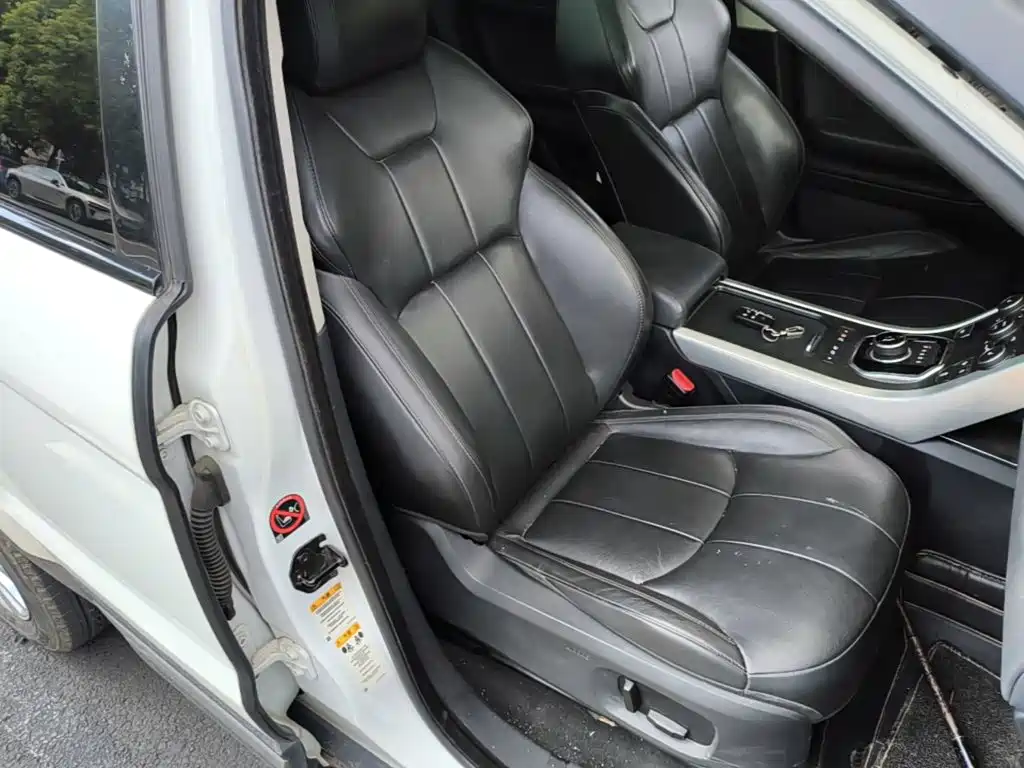 Land Rover Evoque — миниатюра 25