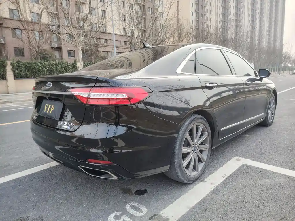 Ford Taurus 2019 EcoBoost 245 Premium