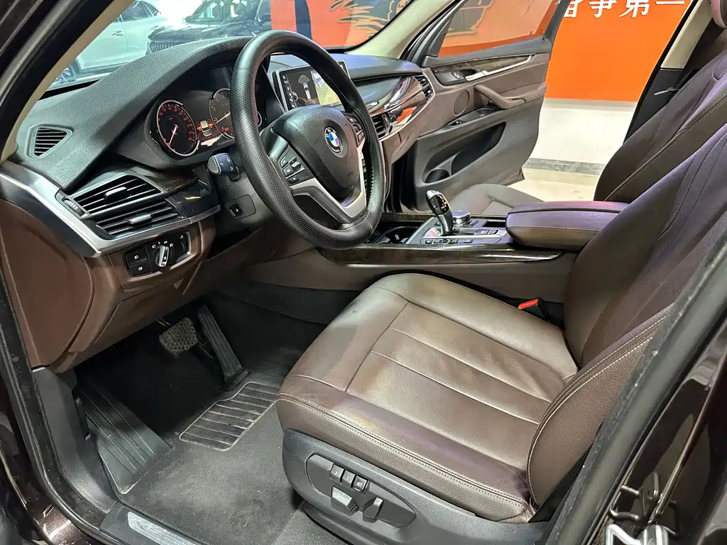 BMW X5 (Import) — миниатюра 5