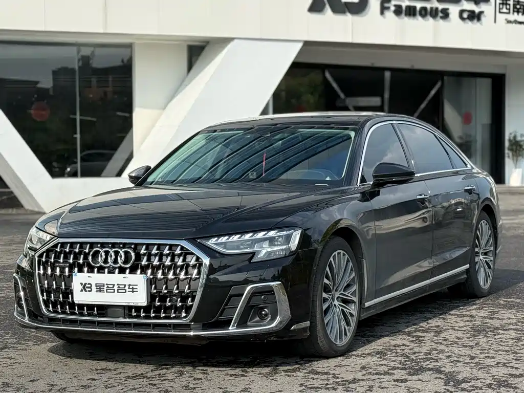 Audi A8 2022