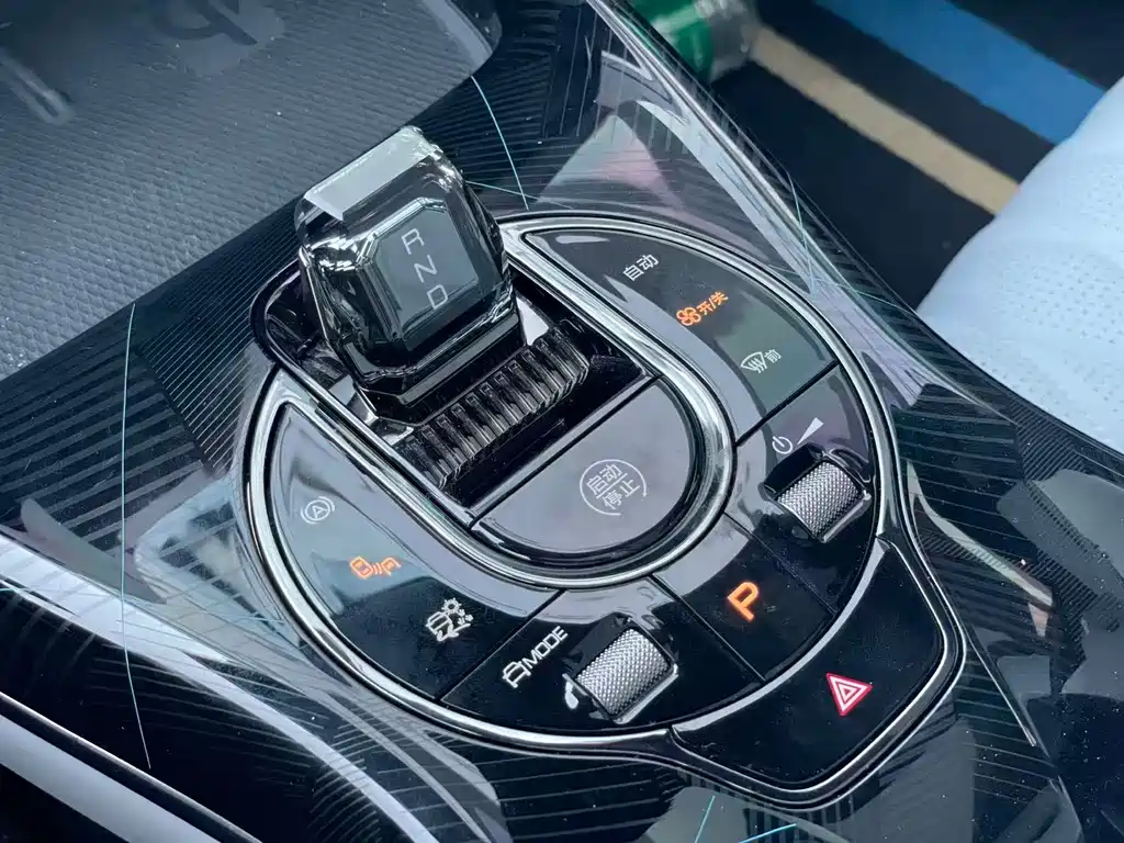 BYD Seal — миниатюра 6