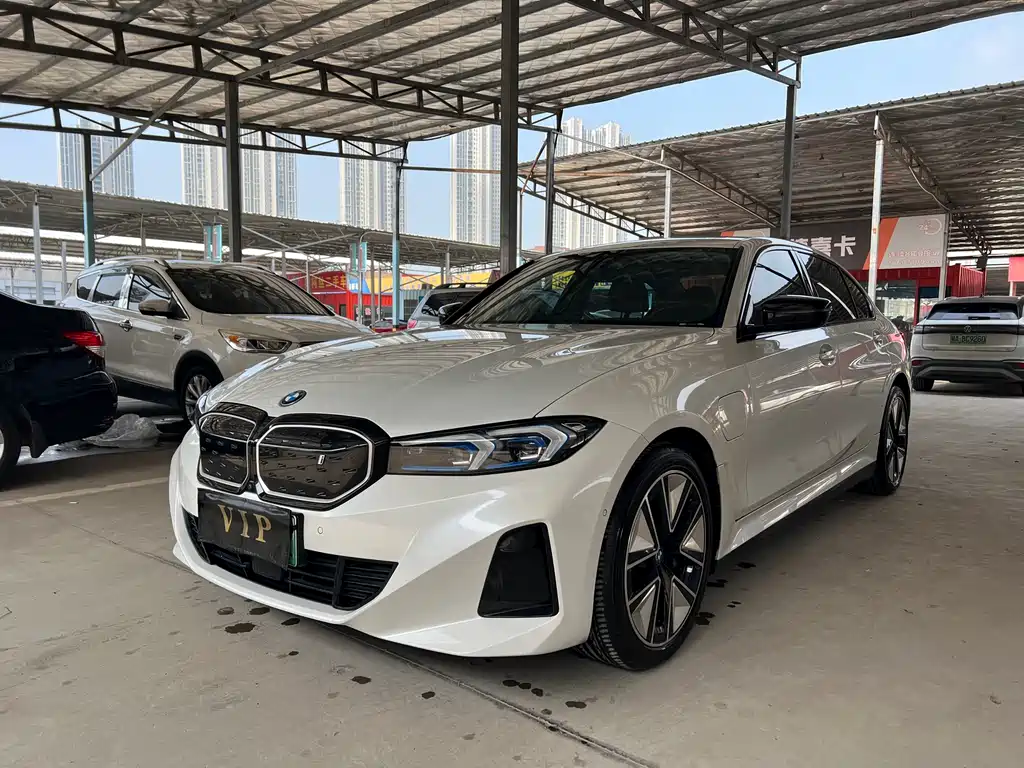 BMW i3 2024