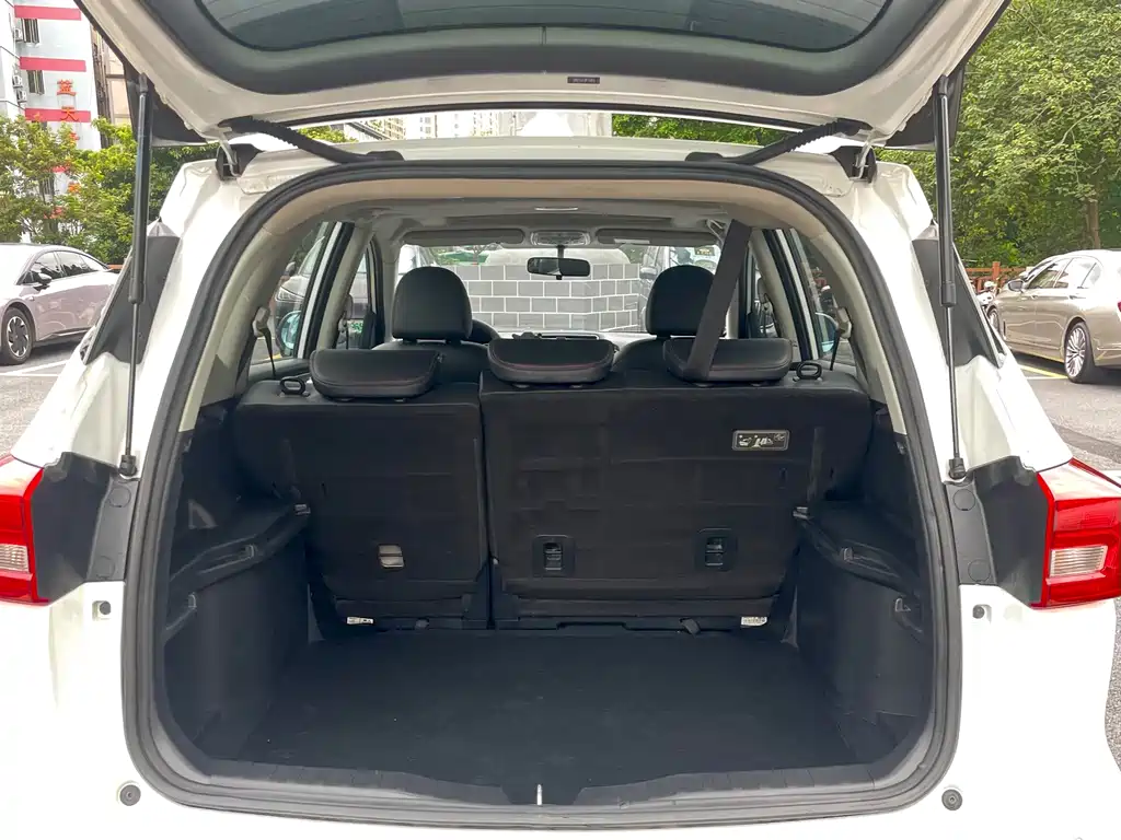 Haval M6 — миниатюра 7