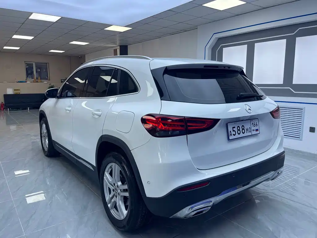 Mercedes-Benz GLA — миниатюра 15