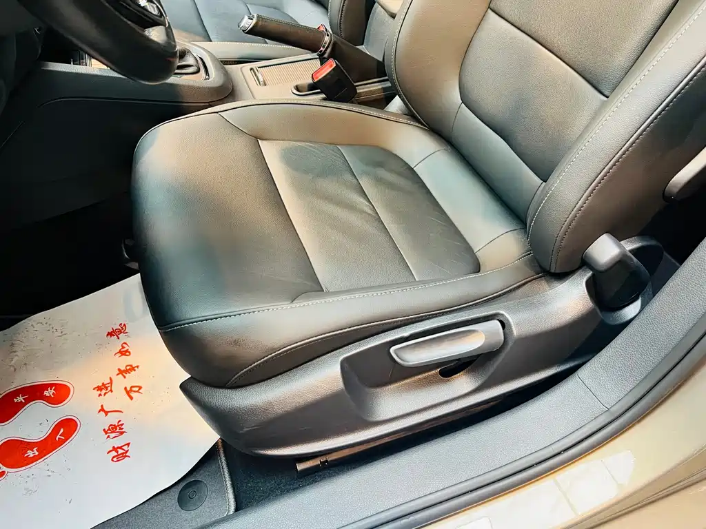 Volkswagen Sagitar — миниатюра 14