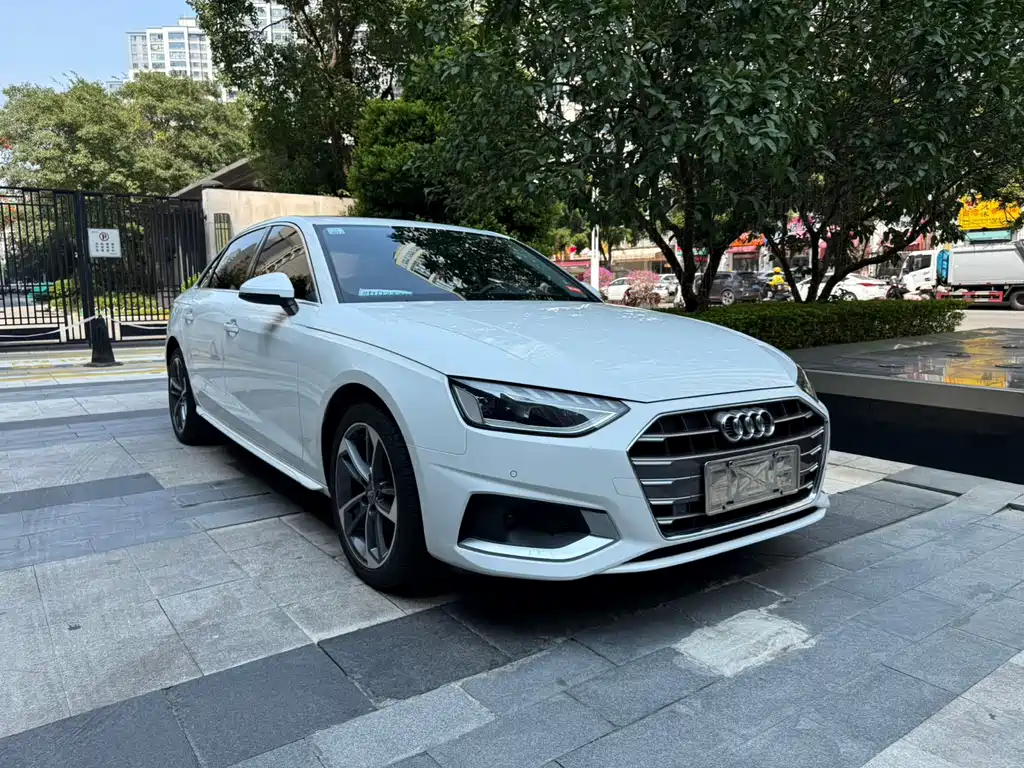 Audi A4L — миниатюра 3