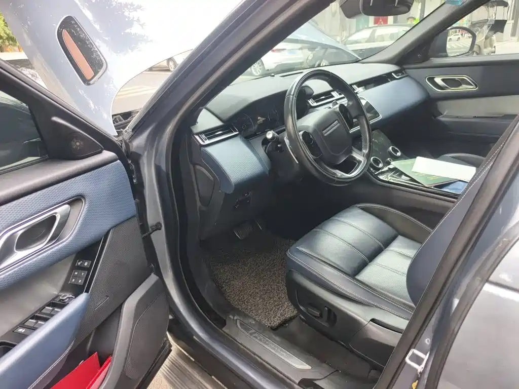 Land Rover Velar — миниатюра 17