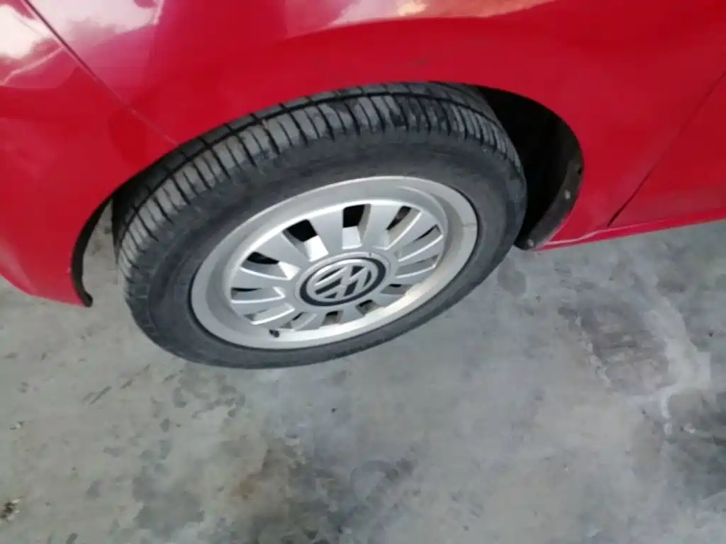 Volkswagen up! — миниатюра 23