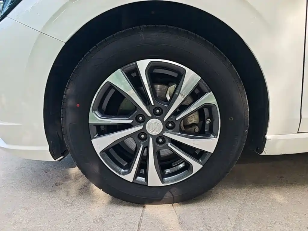 Changan Eado — миниатюра 23