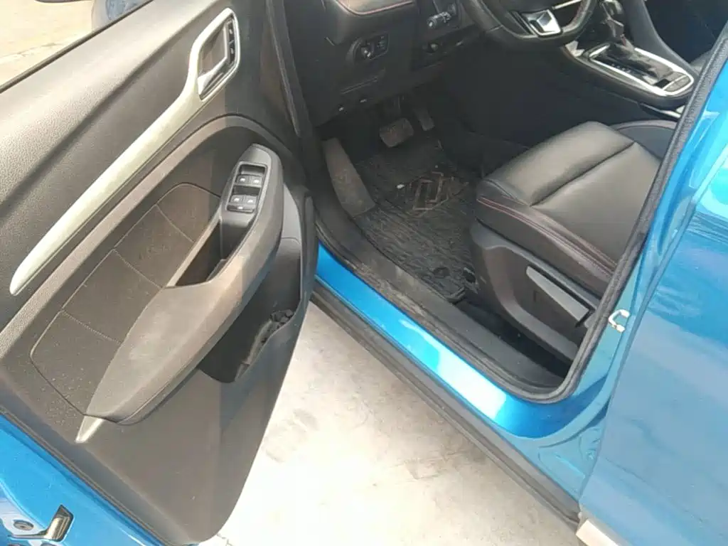 MG ZS — миниатюра 16