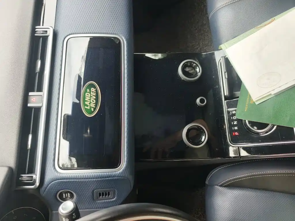 Land Rover Velar — миниатюра 14