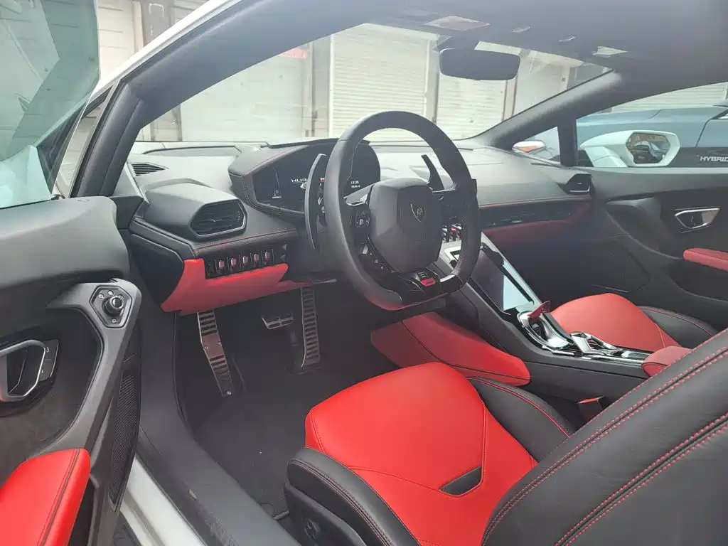 Lamborghini Huracán — миниатюра 4