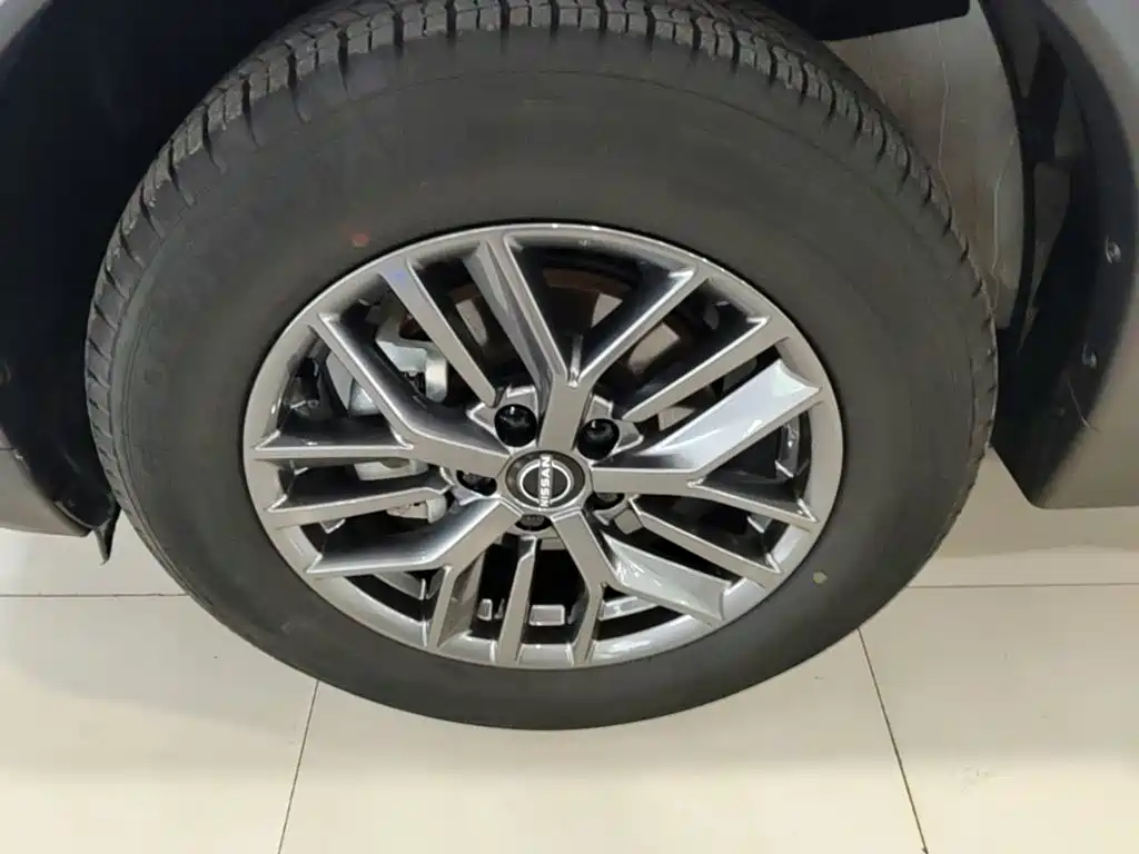 Nissan X-Trail — миниатюра 23