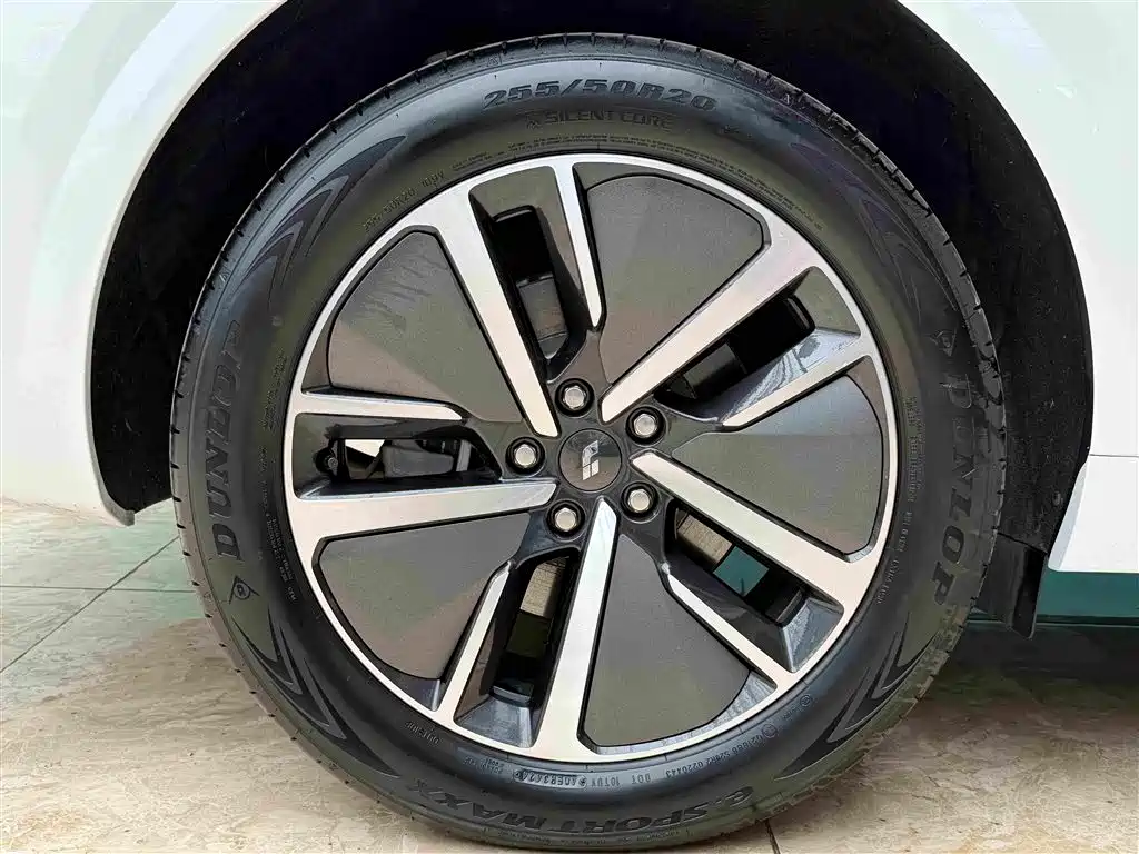 Li Auto Li L6 — миниатюра 15