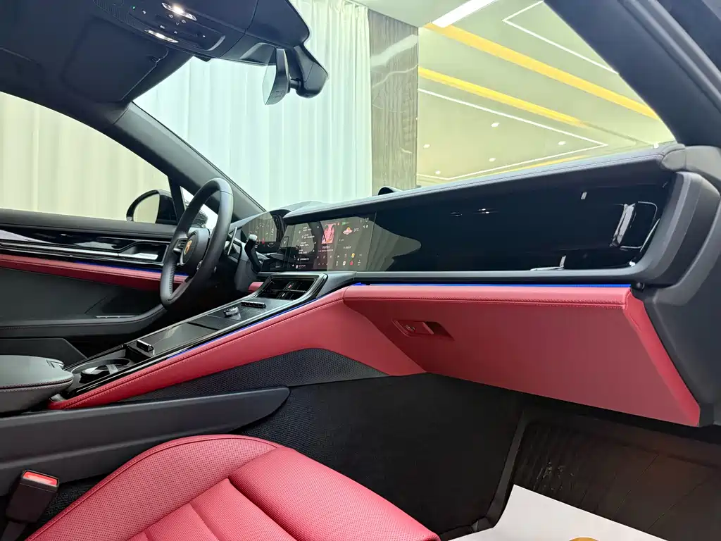 Porsche Panamera — миниатюра 13