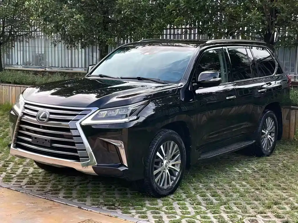 Lexus LX 2016 570 Luxury