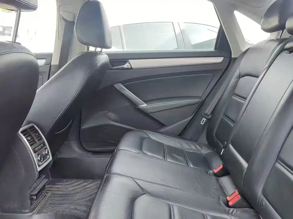 Volkswagen Passat — миниатюра 6