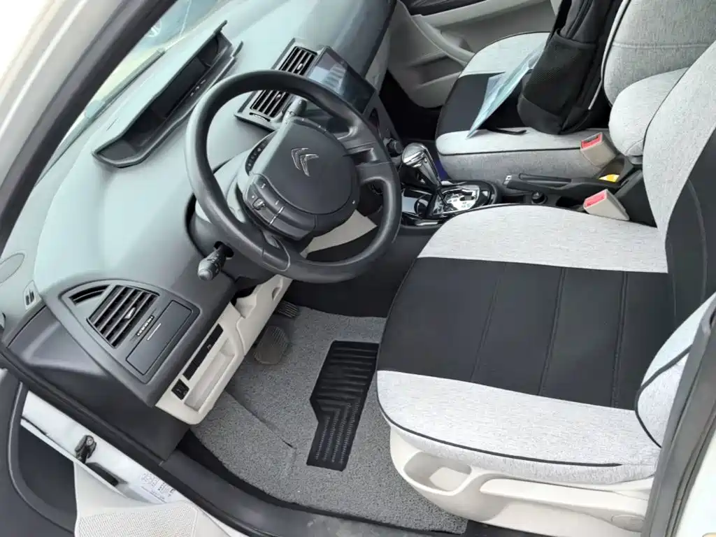 Citroen C-Quatre — миниатюра 15