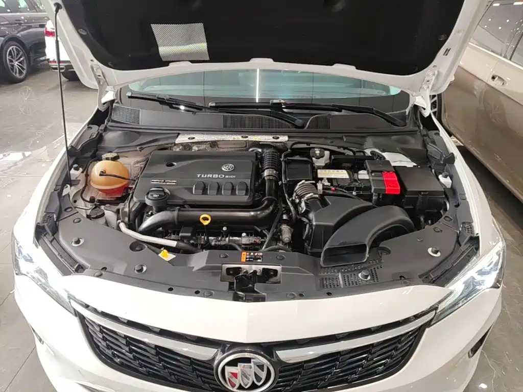 Buick Verano — миниатюра 20
