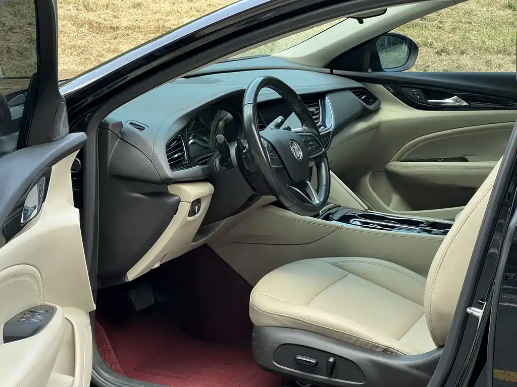 Buick Regal — миниатюра 4
