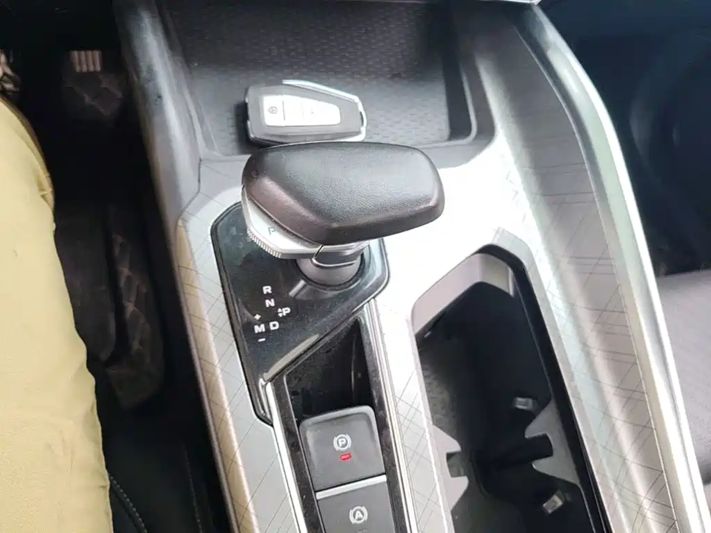 Geely Preface 2021 2.0TD Luxury