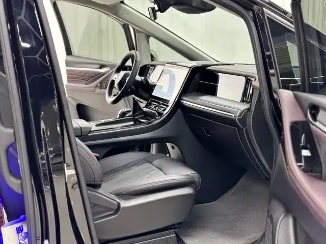 GAC Motor Trumpchi M8 — миниатюра 17