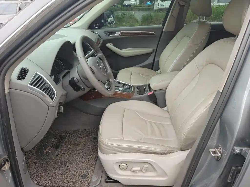Audi Q5 (Import) — миниатюра 7