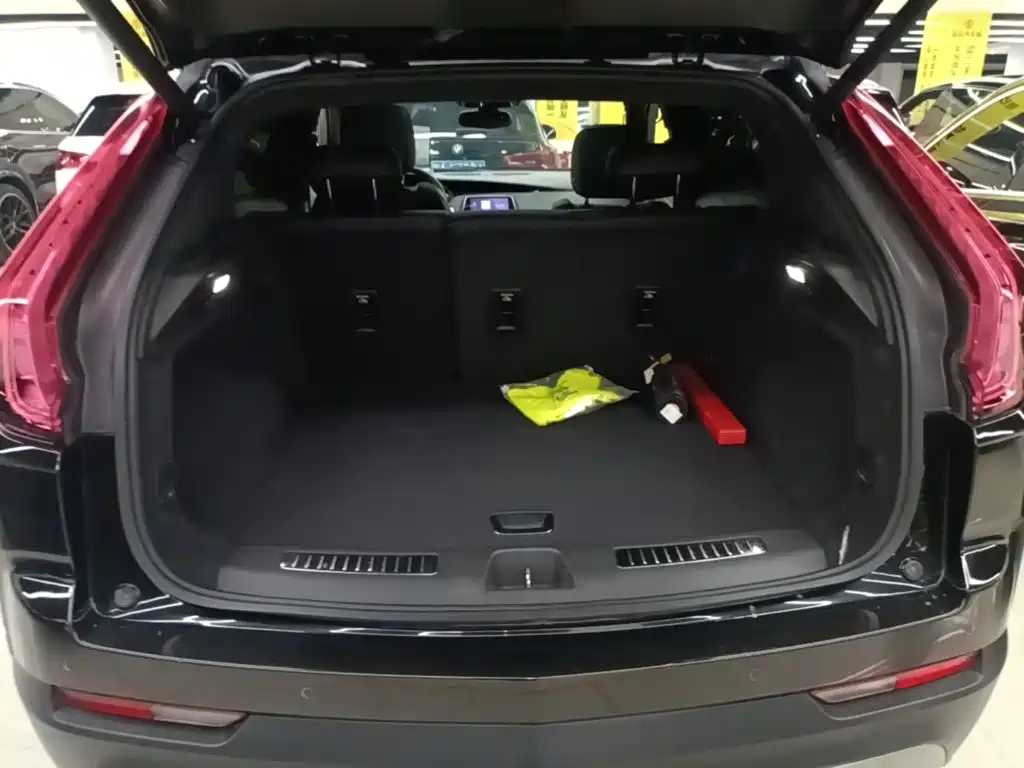 Cadillac XT4 — миниатюра 19