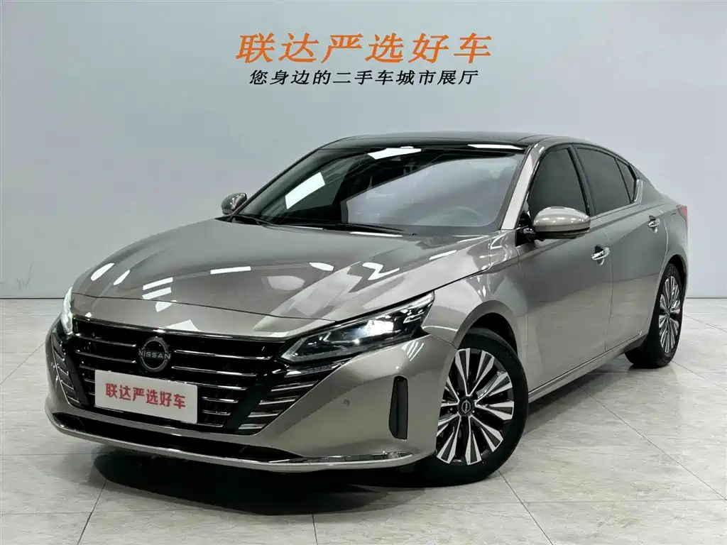 Nissan Teana 2022