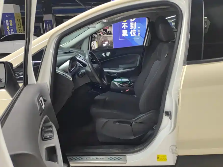 Ford Ecosport — миниатюра 9