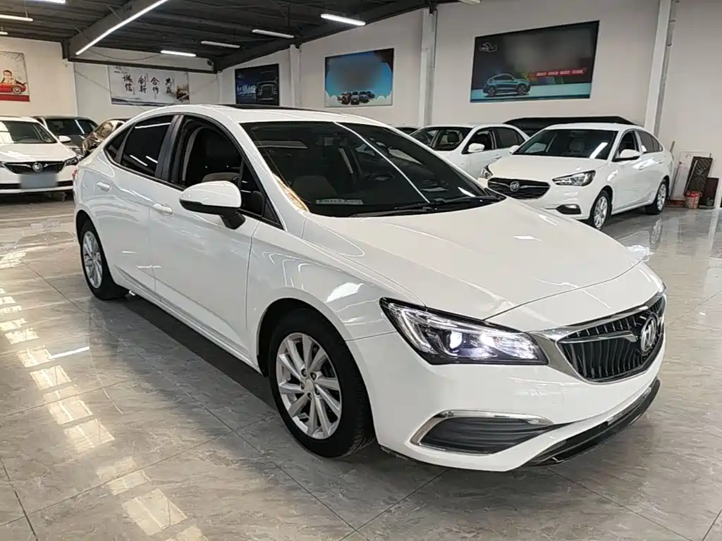 Buick Verano — миниатюра 4