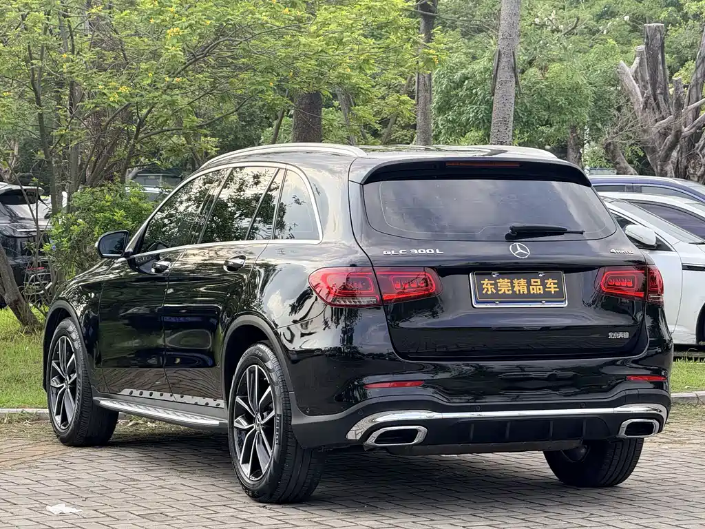 Mercedes-Benz GLC — миниатюра 6