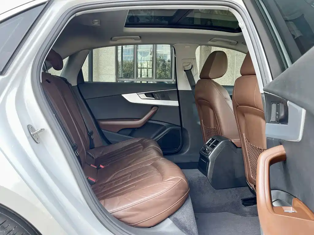 Audi A4L — миниатюра 13