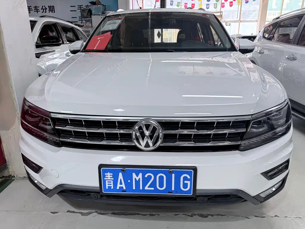 Volkswagen Tiguan L — миниатюра 2