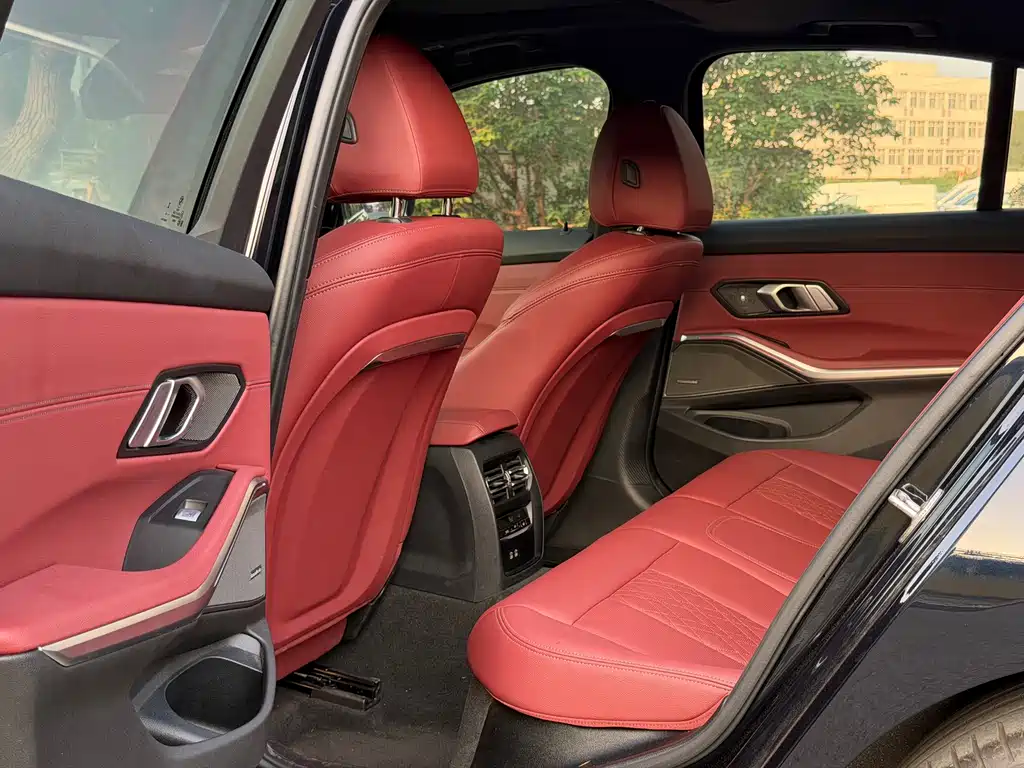 BMW 3 Series — миниатюра 12