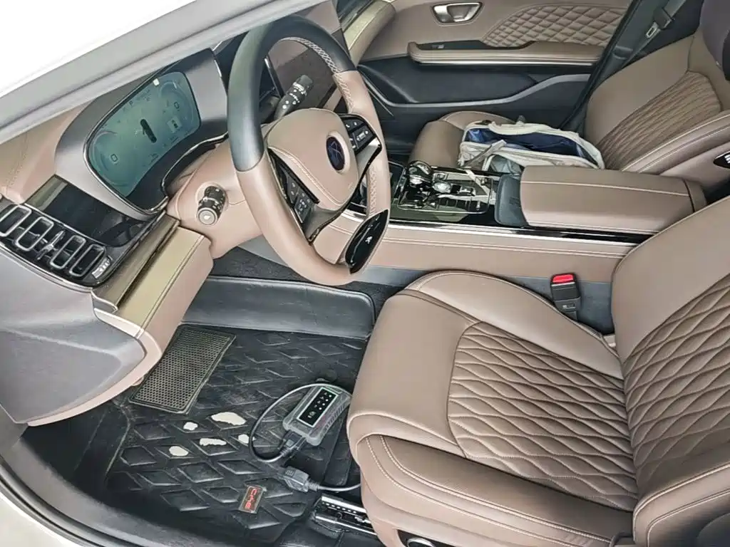 BYD Han — миниатюра 15