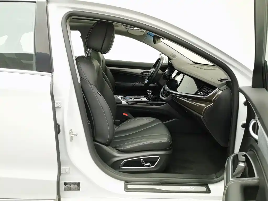 Geely Borui Hybrid — миниатюра 23