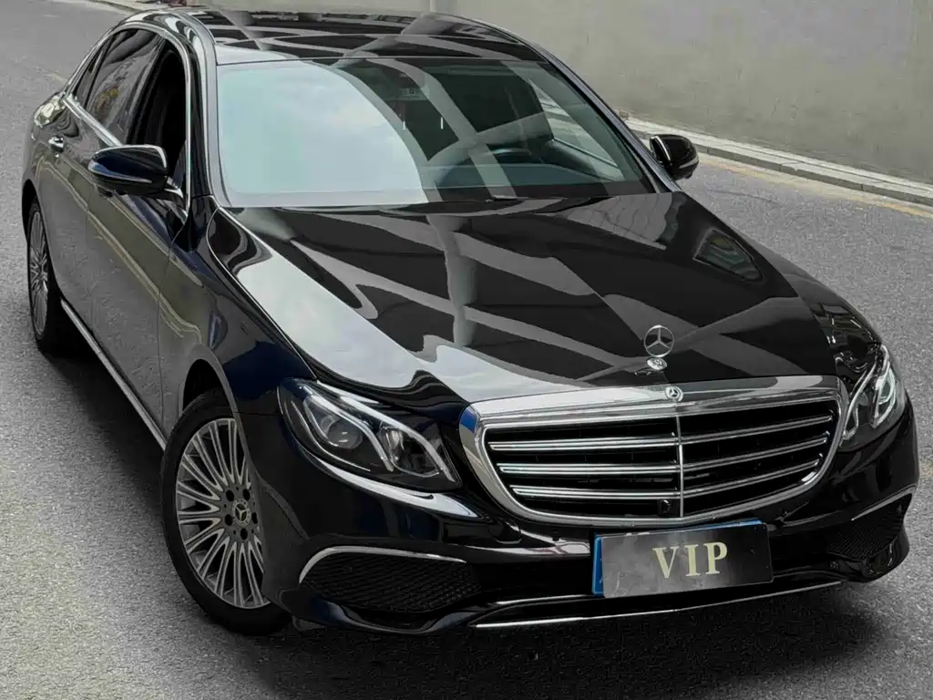 Mercedes-Benz E-Class — миниатюра 3