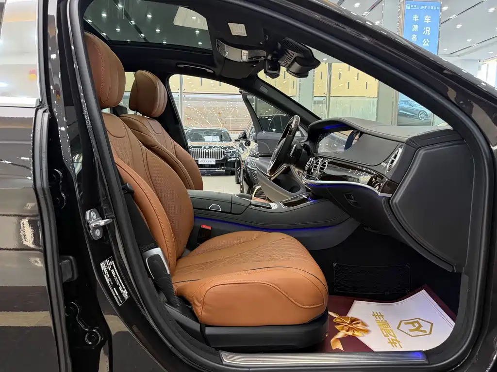 Mercedes-Benz S-Class — миниатюра 7