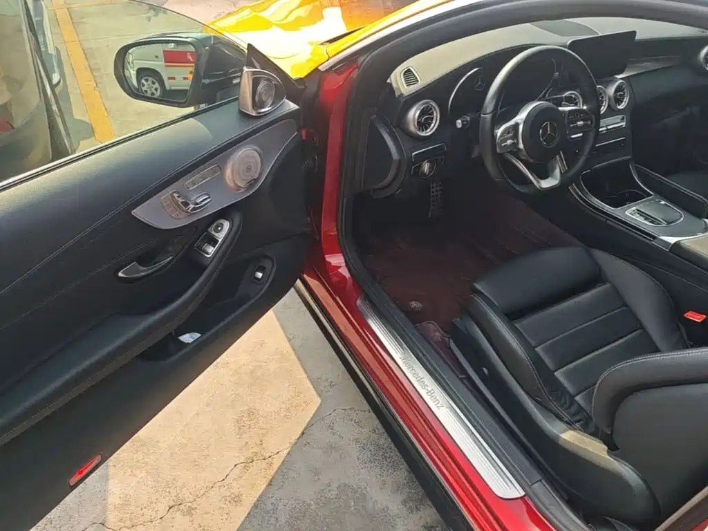 Mercedes-Benz C-Class (Import) — миниатюра 16