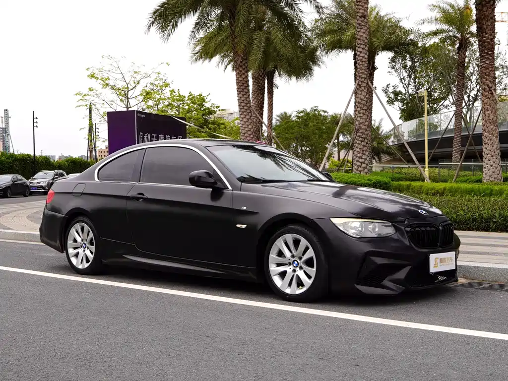 BMW 3 Series 3 2011 330i