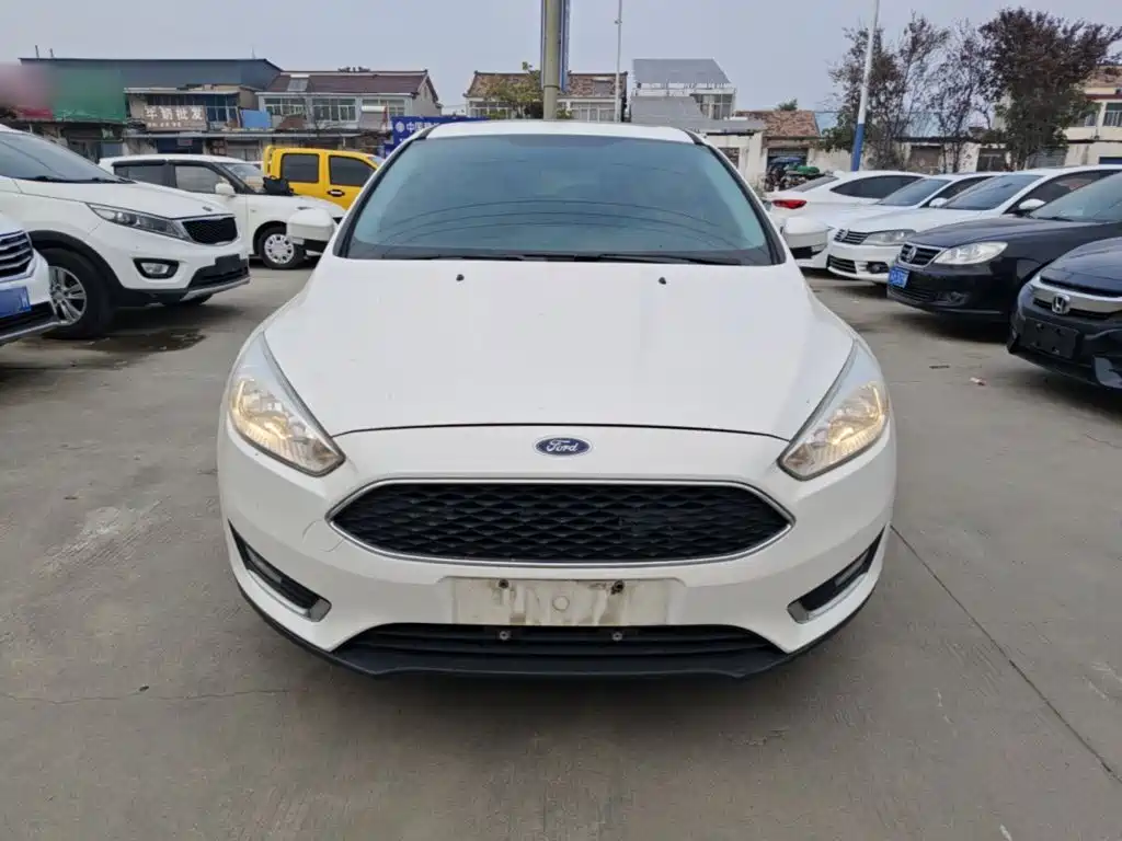 Ford Focus — миниатюра 3