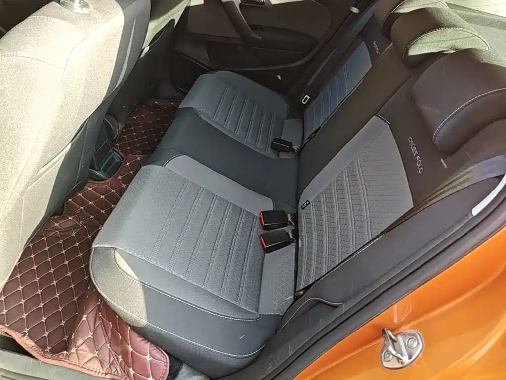Volkswagen Polo — миниатюра 17